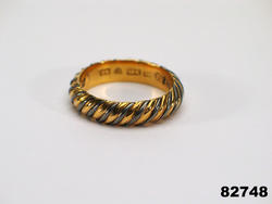 Fingerring