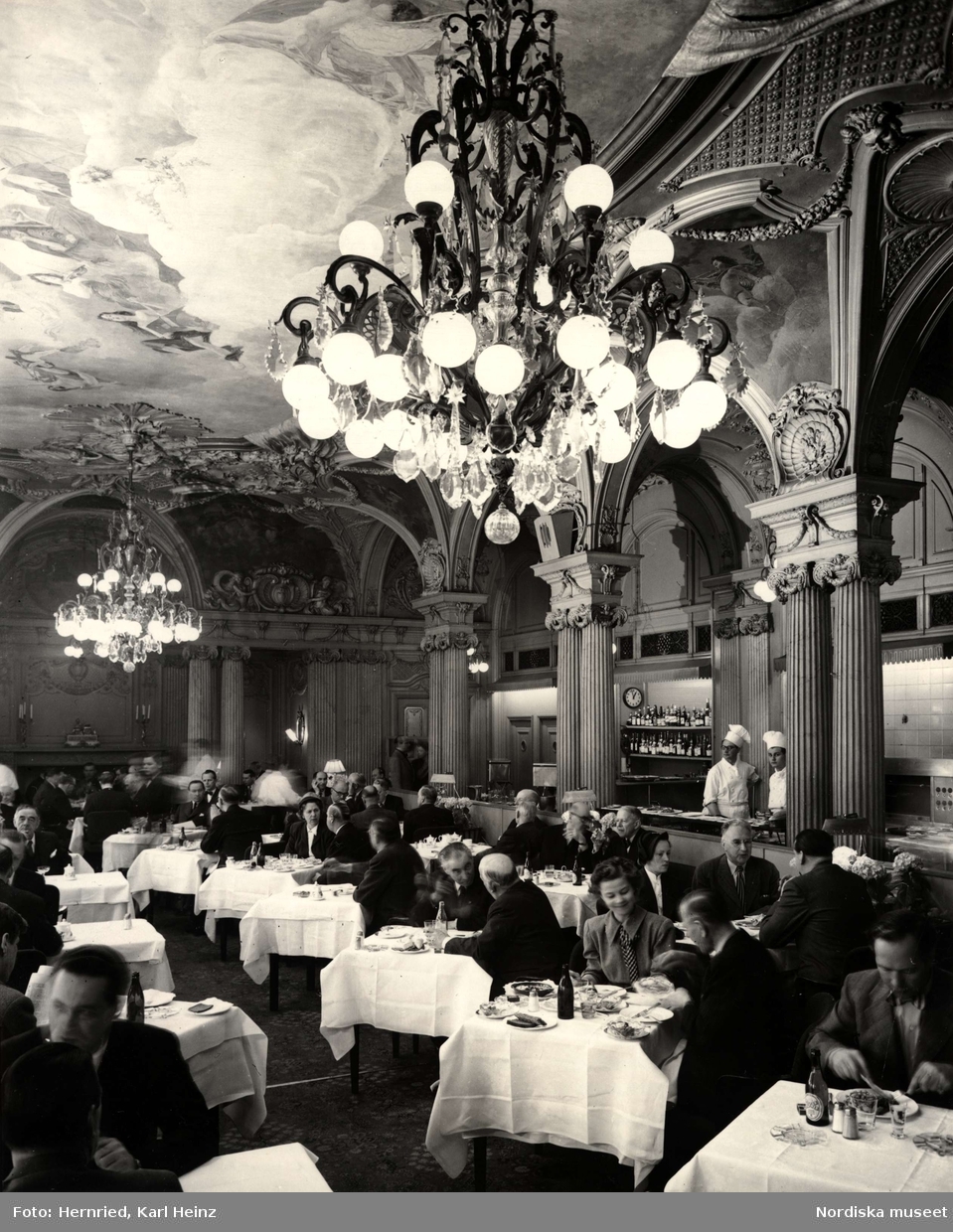 Interiör Från Restaurang Operakällaren I Stockholm - Nordiska Museet 